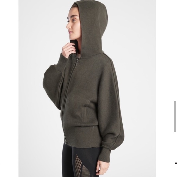 Athleta Sweaters - Athleta Aurora Dolman oversized sweater